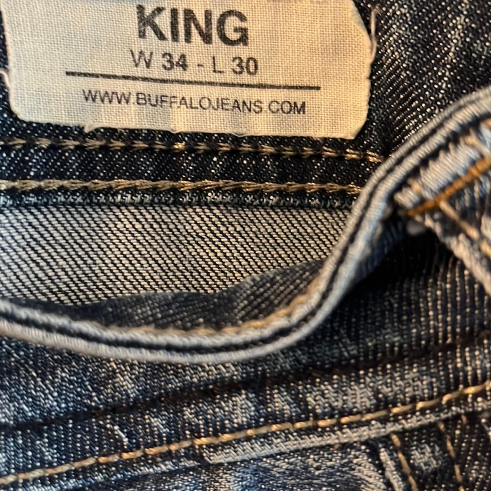 bufflao - Picture 2 of 5